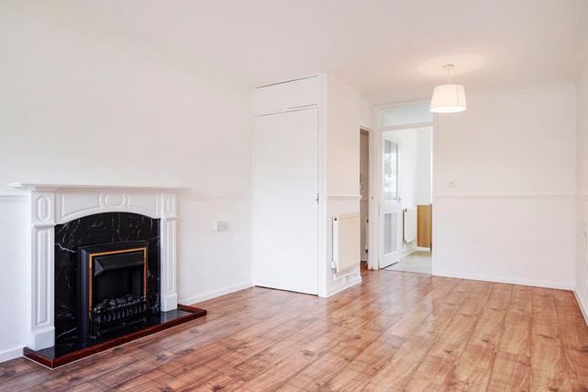 Flat for sale in Butley Court, Ford Street, Bow