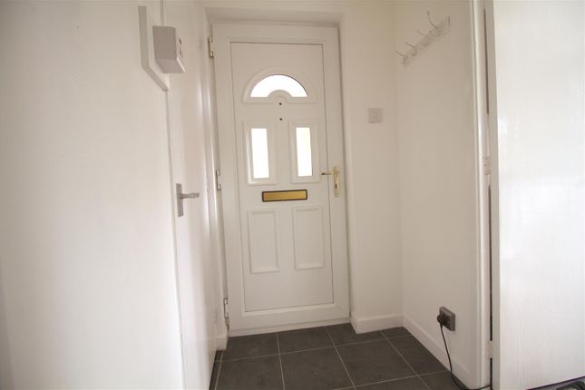 273, Thornley Lane South, Stockport photo 5