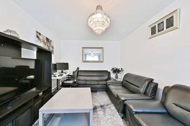 5, Discovery Drive, Nottinghamshire photo 4