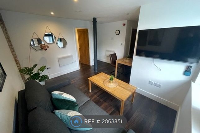 Flat to rent in Stanley Street, Liverpool