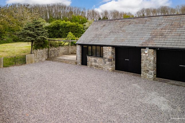 Barn conversion for sale in East Aberthaw, Barry