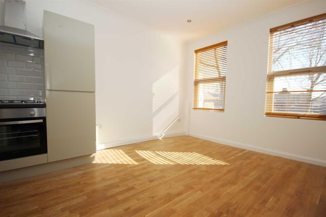 Flat to rent in St. James's Street, London