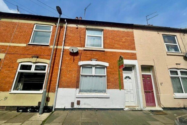 Thumbnail Property to rent in Spencer Street, Northampton