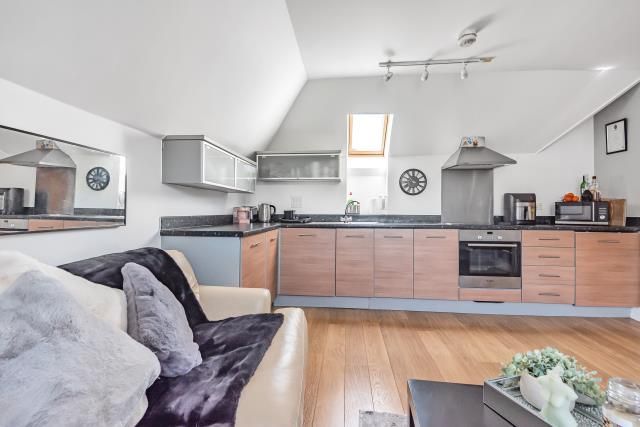 5, Ivy Lodge, High Wycombe photo 4