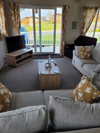 Lodge for sale in Tunstall, Hull