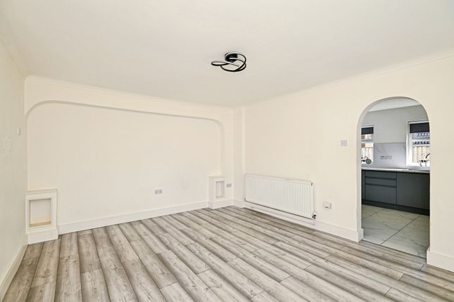 34, Danes Drive, Sheerness photo 2