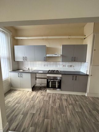Thumbnail Flat to rent in Huntley Road, Fairfield, Liverpool