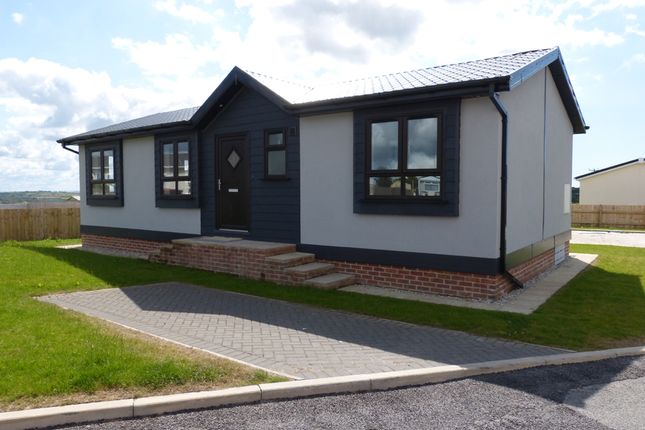 2-bed caravan on 11, Manor Park, Penwithick, £160,000