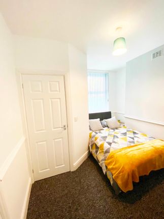 Thumbnail Shared accommodation to rent in Albert Terrace, Middlesbrough