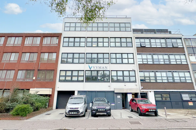 Office to let in College Road, Harrow