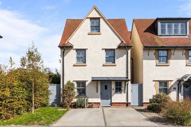4-bed house on 12 Limetree Close, Littlehampton, £600,000