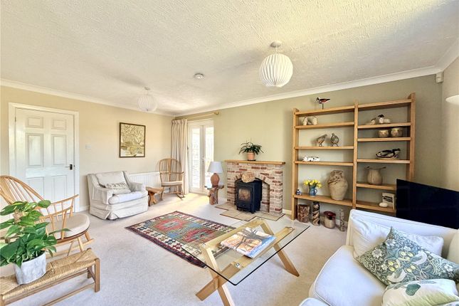 2, Harts Way, Lymington photo 3