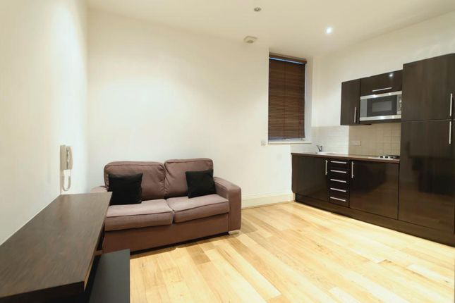 Thumbnail Studio to rent in Inglewood Mansions, West End Lane, West Hampstead, London