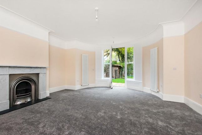 240A, Clapham Road, London photo 4