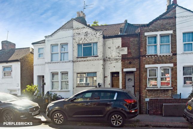 185a, Whitehorse Road, Croydon photo 3