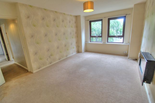 Flat 3, Farfield Studio, Comberton Road, Kidderminster photo 4