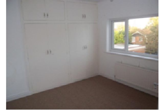 25, Belvedere Gardens, Wolverhampton photo 3