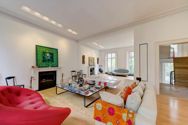 Terraced house for sale in Brompton Square, Knightsbridge, London