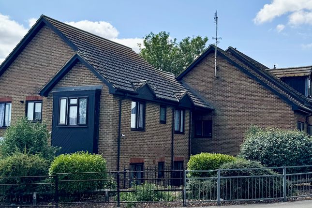 2-bed flat on Flat 4 Holly Lodge, 150, Norwood Road, Southall, £274,950