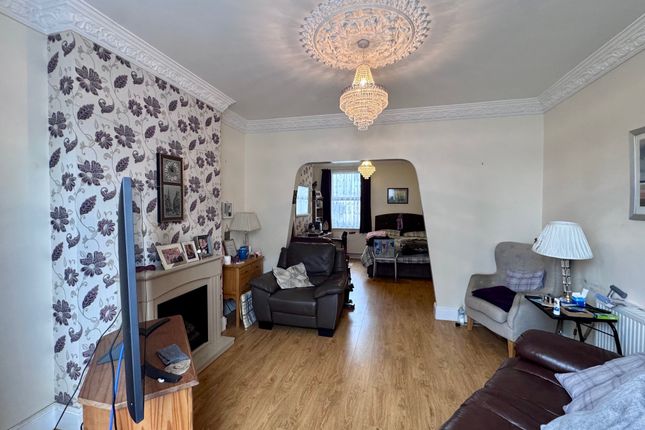 11, Collingwood Avenue, Plymouth photo 4