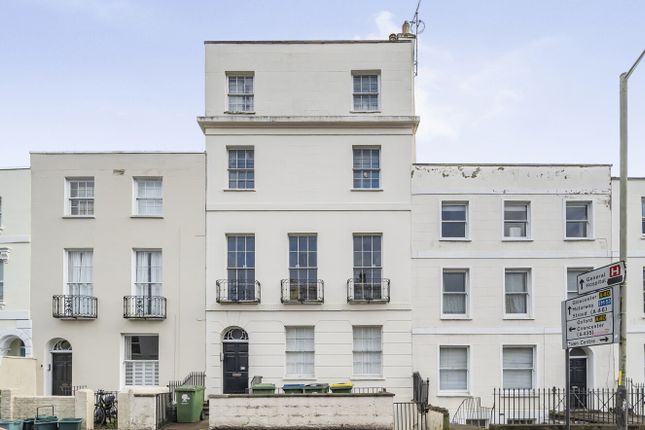 29a,, Hewlett Road, Gloucestershire photo 2