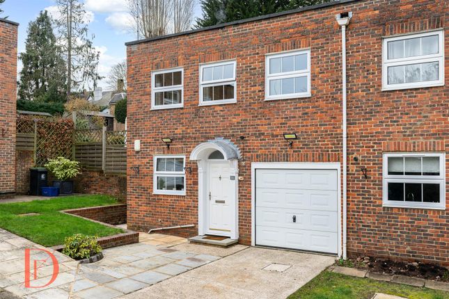 Thumbnail Property for sale in Hazelwood, Loughton
