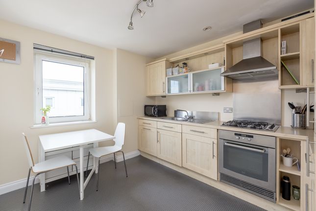10/34, Pilrig Heights, Edinburgh photo 2