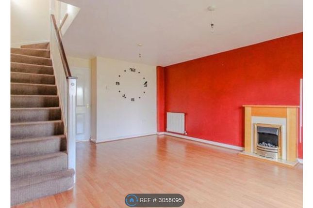 Wrenbury Drive, Bilston photo 3