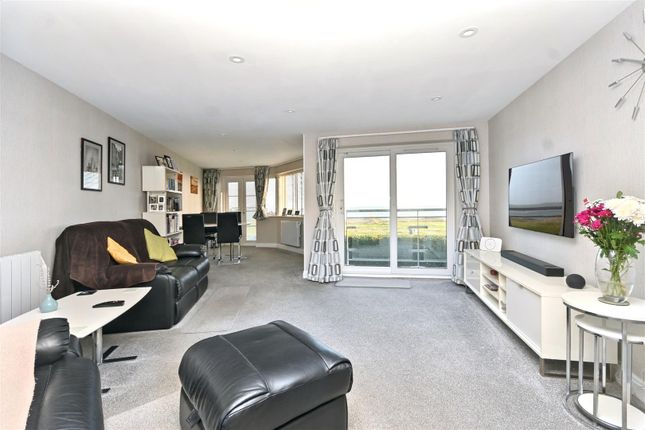 Flat 21, 29, Eugene Way, Eastbourne photo 3