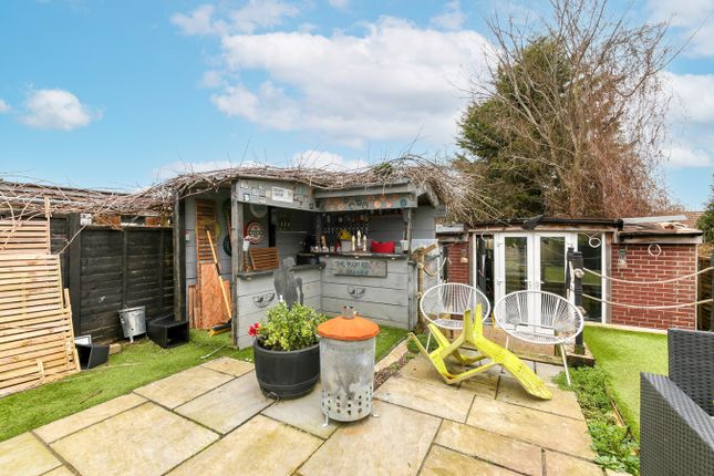End terrace house for sale in Arnhem Drive, New Addington, Croydon