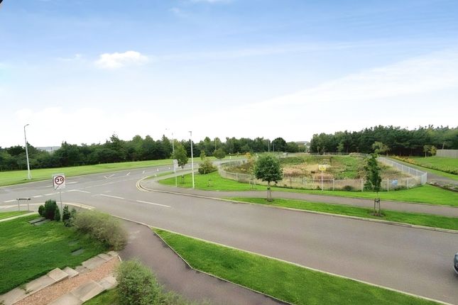 73, Dunnock Road, Dunfermline photo 2