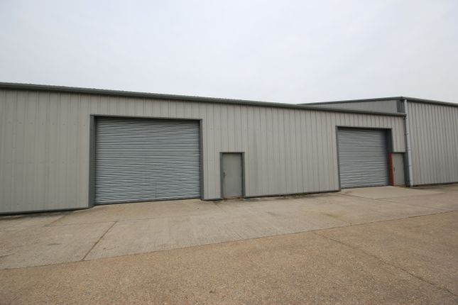 Warehouse to let in Ashford Road, Ivychurch