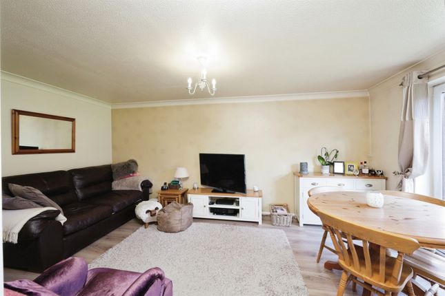 Maisonette for sale in Maitland Drive, High Wycombe