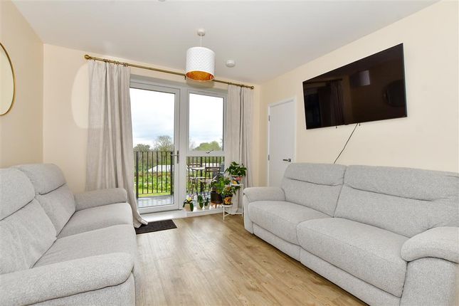 Flat for sale in Academy Way, Loughton, Essex