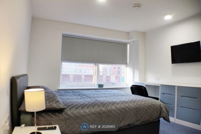 Thumbnail Room to rent in Kempston Court, Liverpool 8He