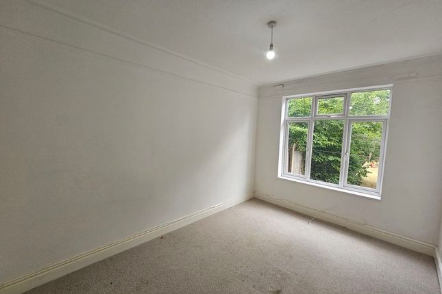 190, Swanshurst Lane, Birmingham photo 4