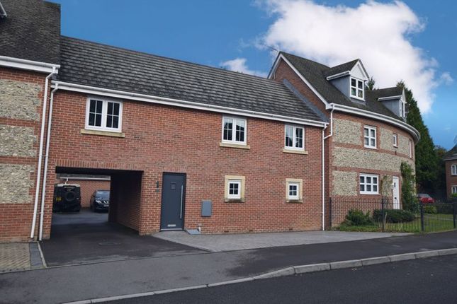 Thumbnail Property for sale in Goldcrest Way, Four Marks, Alton, Hampshire