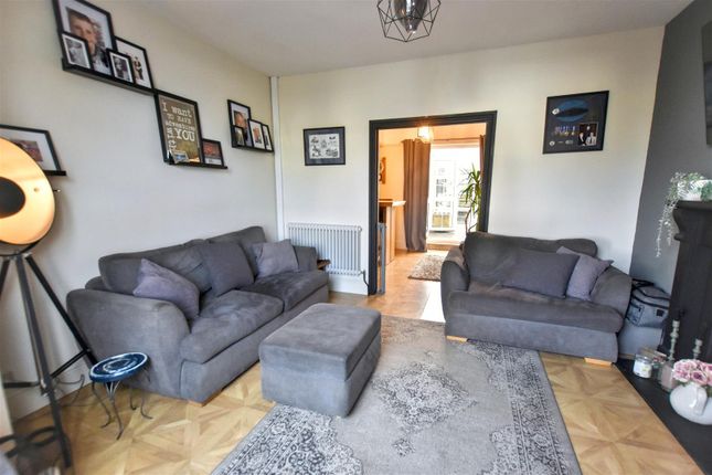 3, Barncoose Terrace, Redruth photo 3