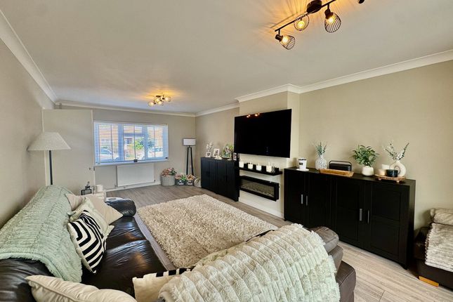 12, Guildford Avenue, Westgate-on-sea photo 3