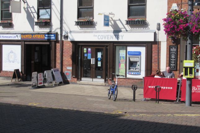 Retail premises to let in Regent Street, Hinckley