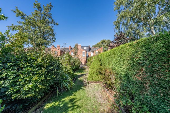 32, Whetstone Lane, Walsall photo 4