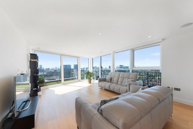 Flat for sale in Coral Apartments, Royal Victoria