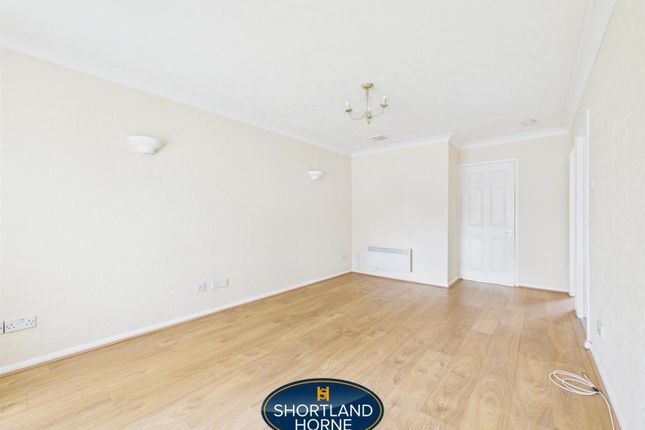 27, Crowmere Road, Coventry photo 3