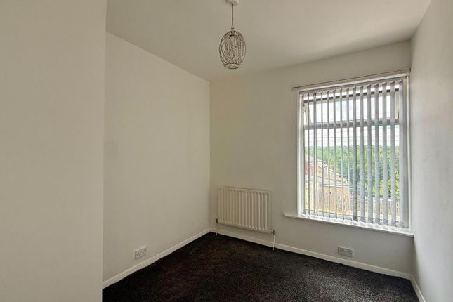 34, Walker Street, Dewsbury photo 4