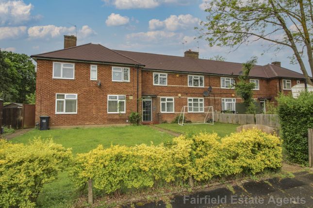 Flat for sale in Gleneagles Close, South Oxhey