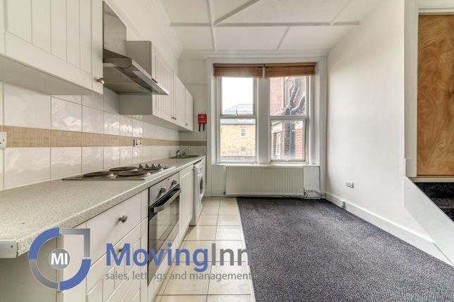 Flat 2, 16, Gleneldon Road, Streatham photo 4