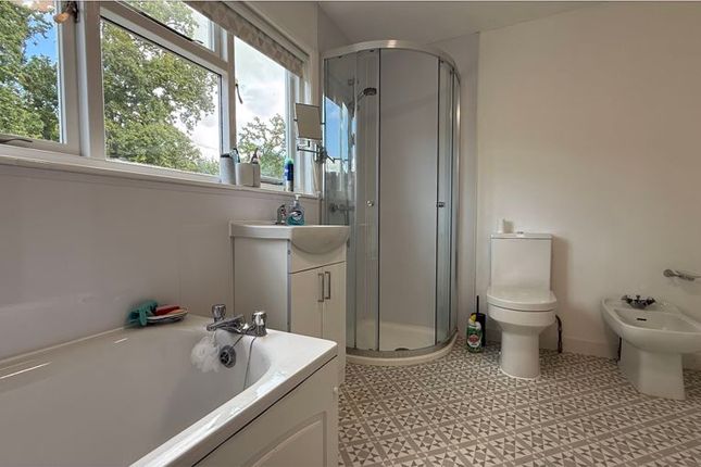 Four-Piece Bathroom