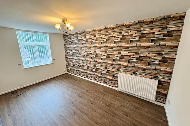 81a, Market Street, Bolton photo 3