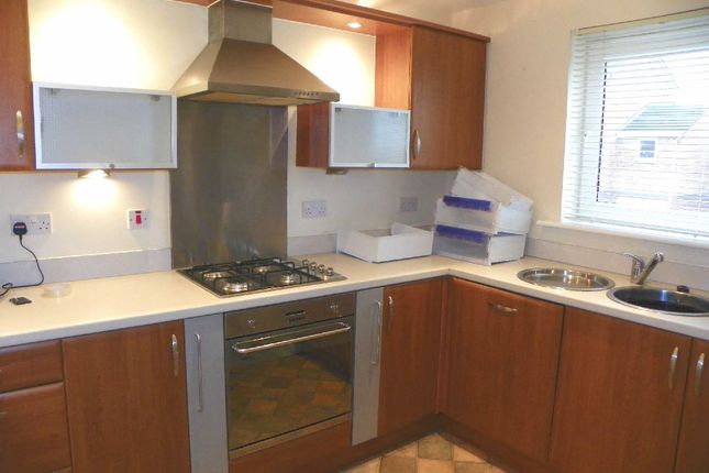 29, Llanelli photo 2