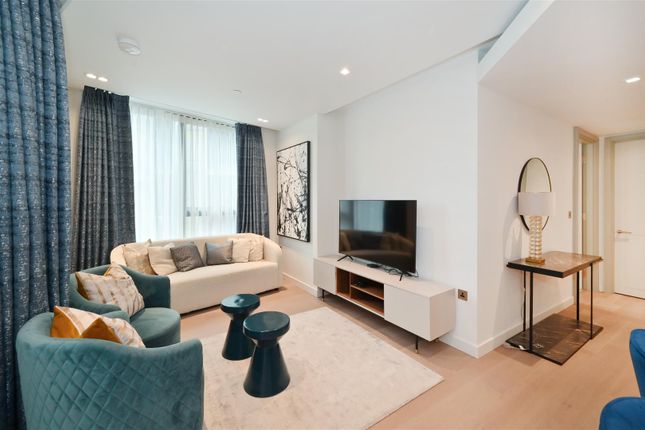 Flat to rent in Westmark Tower, London